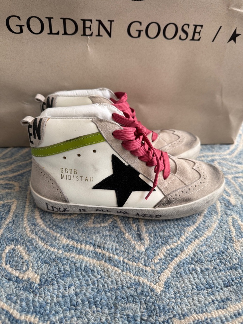 Golden Goose mid star trainers sz 36